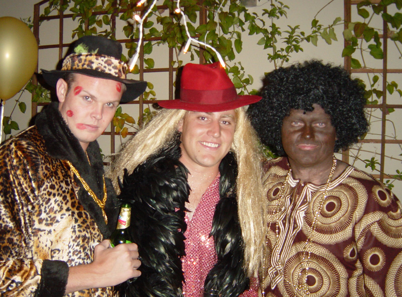 kerry30_charl_harris_leon