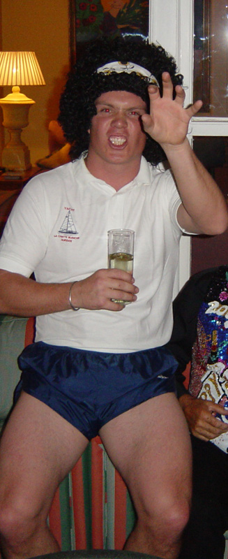 kerry30_kerry_70sdancer_growl